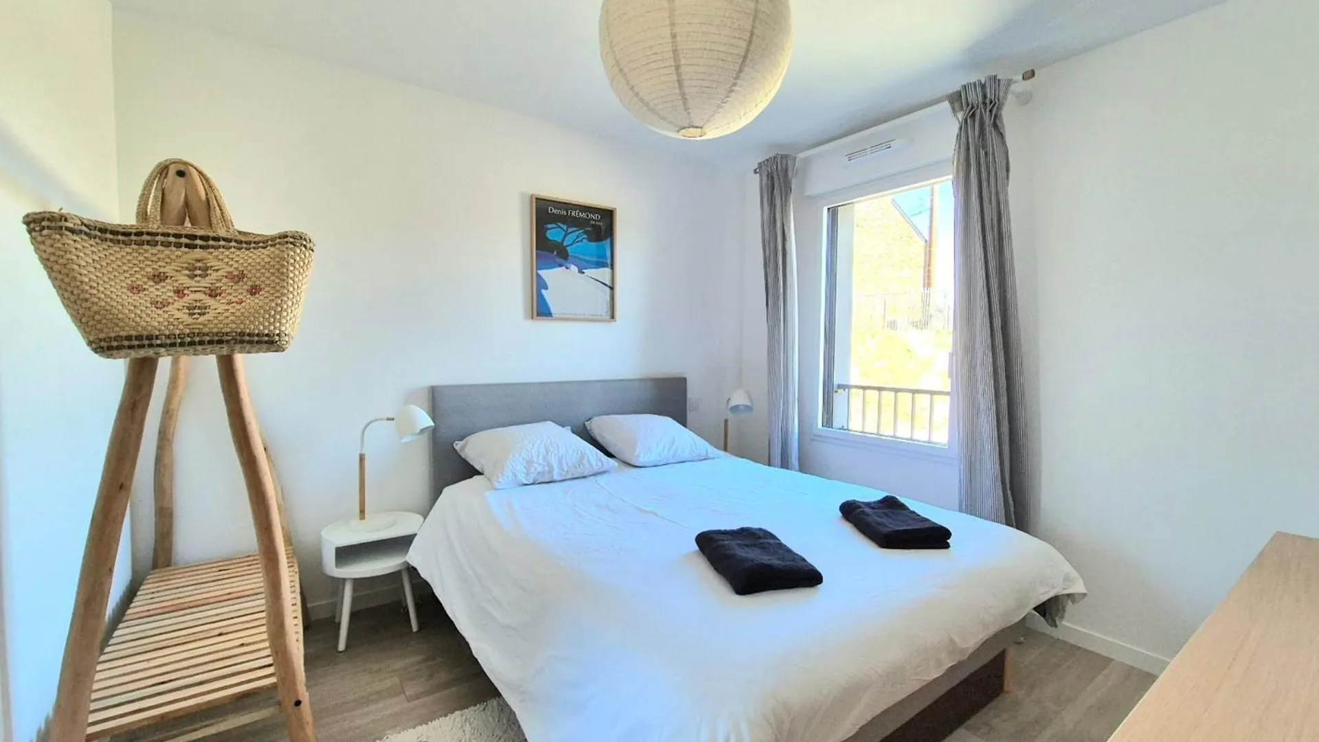 Bright Apartment With Balcony And Garden Saint-Coulomb Francia